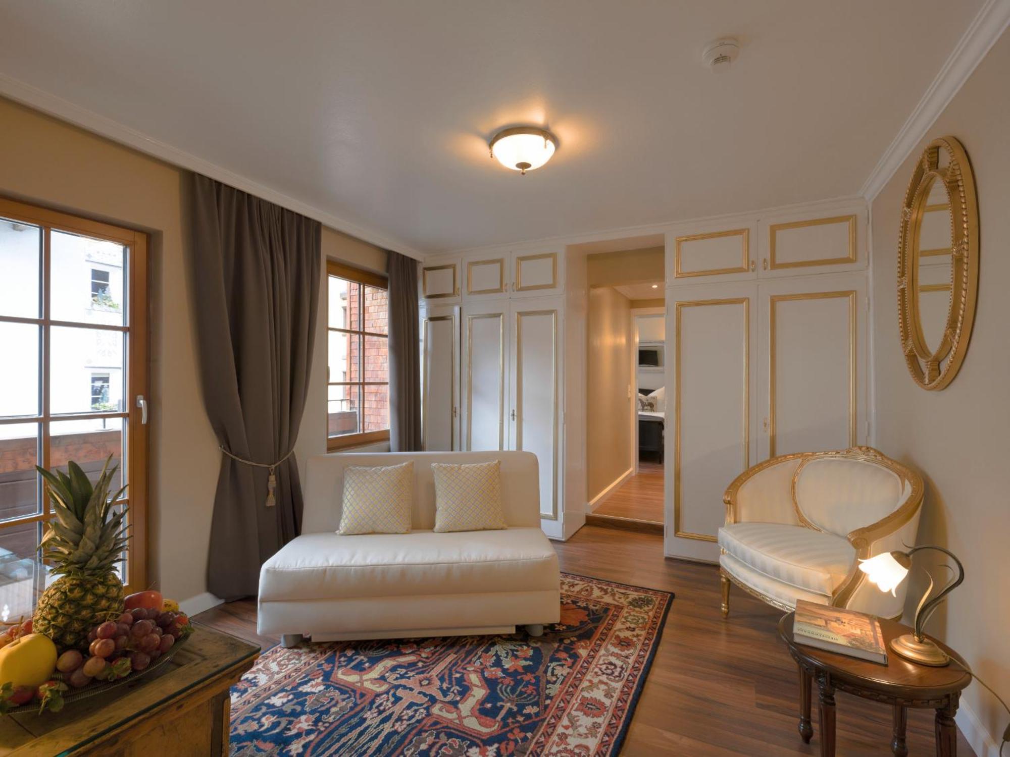 Schneider Hof Boutique Hotel Sankt Anton am Arlberg Buitenkant foto